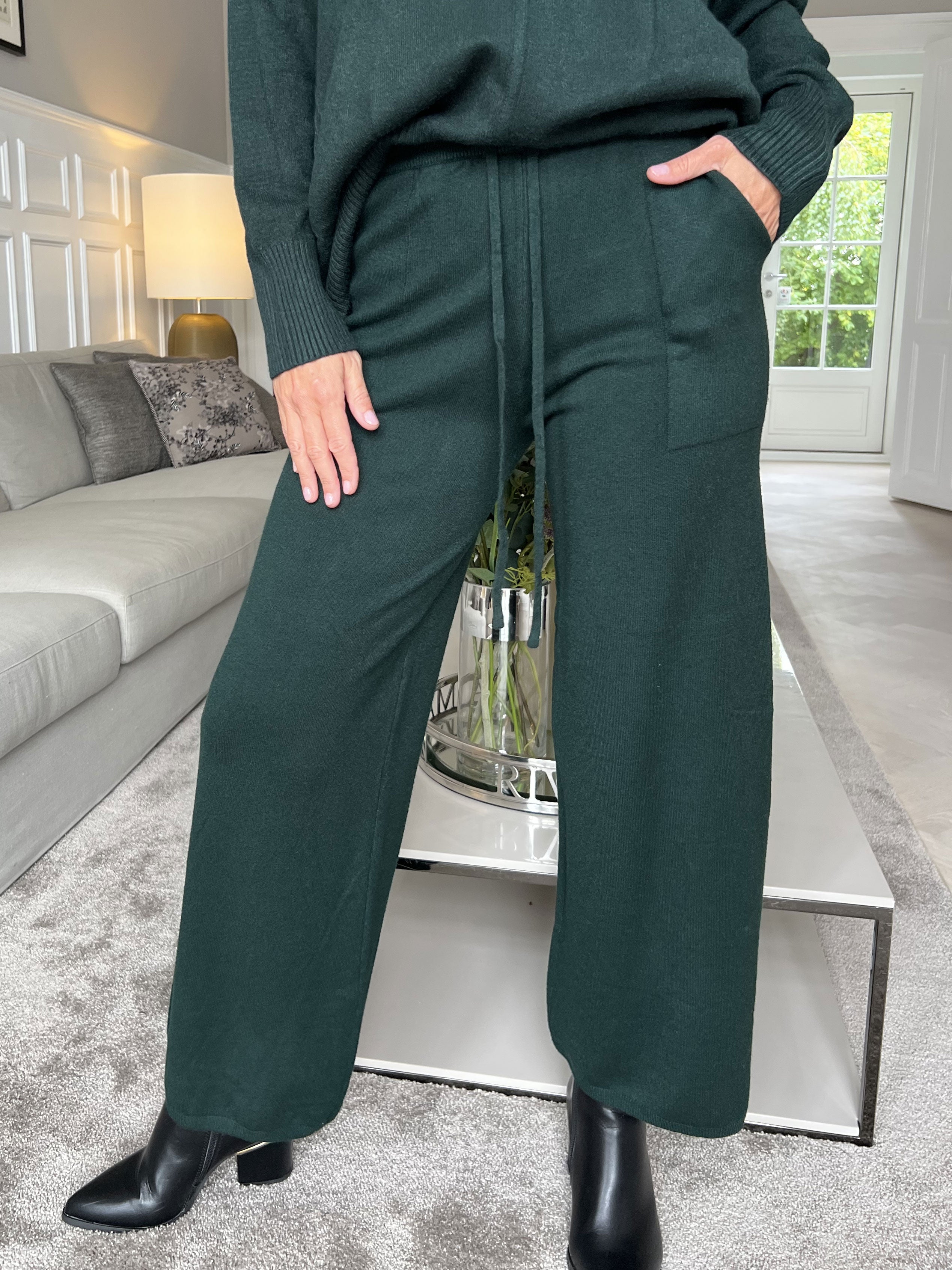 Feodora - Blødt simpelt striksæt